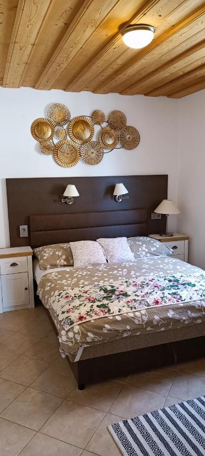 Апартаменты Rozsa Apartman Залакарош Экстерьер фото